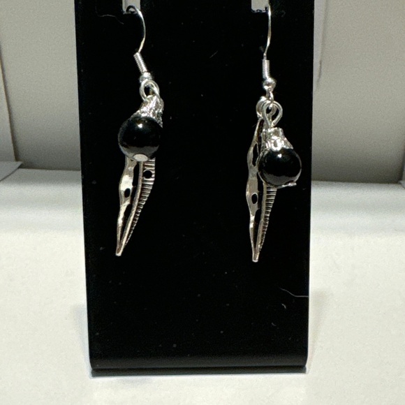 Nobility earrings - Picture 2 of 16